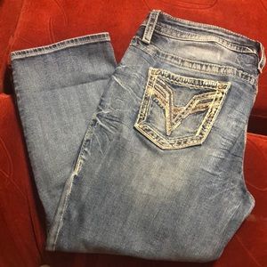 Vigoss Chelsea Capri size 11/12 L21 heritage fit. Like new in amazing shape.